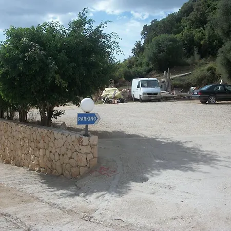 Aparthotel Dioni & 3*