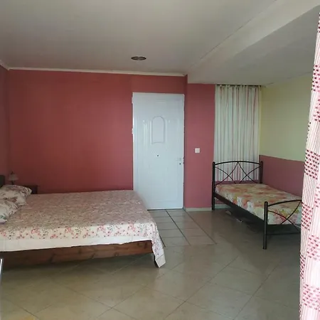 Dioni & 3* Poros (Kefalonia)